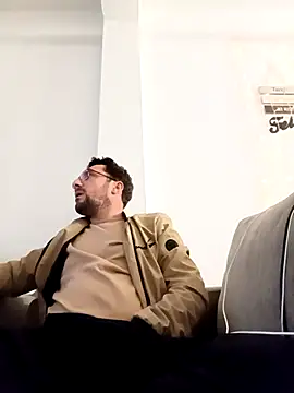 Snapshot of NatanCasad0 chatting on February 8, 8:45 pm NatanCasad0 online show from February 8, 8:45 pm