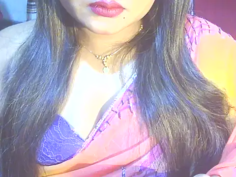 Snapshot of Nusrat_Faria chatting on February 6, 8:23 pm Nusrat Faria online show from February 6, 8:23 pm