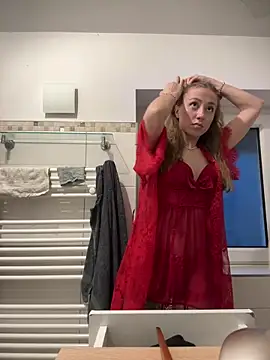 romyxxs online show from February 11, 4:12 pm