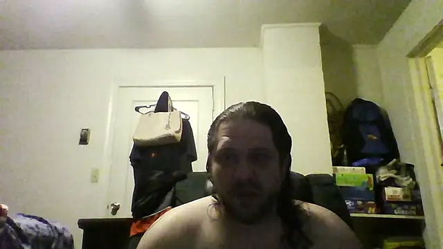 Snapshot of Demon2182 chatting on February 21, 3:46 pm Demon2182 online show from February 21, 3:46 pm