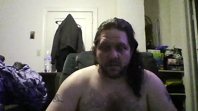 Snapshot of Demon2182 chatting on February 23, 7:00 pm Demon2182 online show from February 23, 7:00 pm