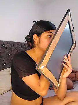 Snapshot of Roxan_King chatting on February 11, 4:56 pm Roxan King online show from February 11, 4:56 pm