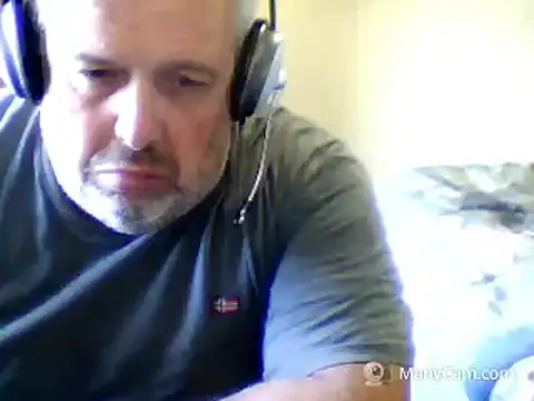 swichcassanesi online show from May 22, 12:44 pm