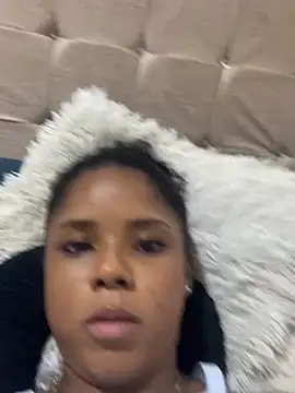 LIA PARKERR online show from February 24, 12:19 am