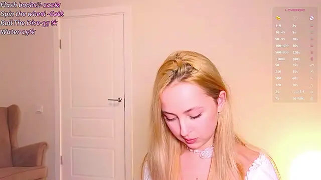 Snapshot of xloex chatting on February 2, 8:18 pm xloex online show from February 2, 8:18 pm