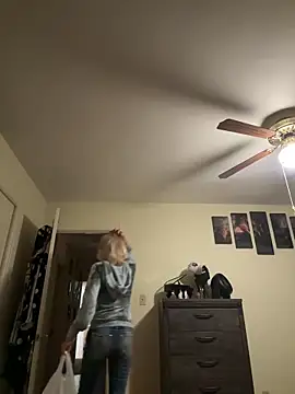 Snapshot of FireAfterDark chatting on February 20, 3:03 am FireAfterDark online show from February 20, 3:03 am