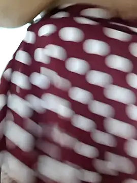 Snapshot of tuhardsexy chatting on February 14, 4:42 am tuhardsexy online show from February 14, 4:42 am