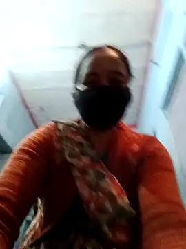 Snapshot of Raamdevi158 chatting on February 11, 4:12 pm Raamdevi158 online show from February 11, 4:12 pm