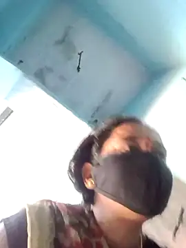 Snapshot of Raamdevi158 chatting on February 12, 6:52 am Raamdevi158 online show from February 12, 6:52 am