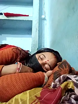 Snapshot of Raamdevi158 chatting on February 19, 4:58 pm Raamdevi158 online show from February 19, 4:58 pm