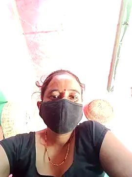 Snapshot of Raamdevi158 chatting on March 2, 8:32 am Raamdevi158 online show from March 2, 8:32 am