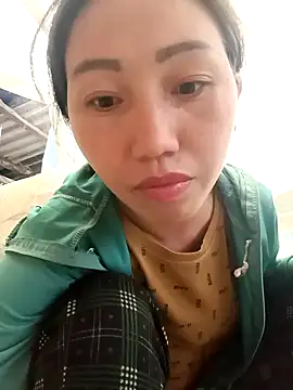 hot-luna- online show from February 22, 9:52 am