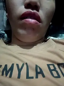 Snapshot of hot-luna- chatting on March 5, 12:23 pm hot-luna- online show from March 5, 12:23 pm