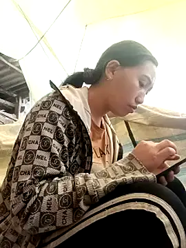 Snapshot of hot-luna- chatting on March 6, 12:51 am hot-luna- online show from March 6, 12:51 am