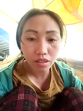 Snapshot of hot-luna- chatting on March 23, 10:19 am hot-luna- online show from March 23, 10:19 am