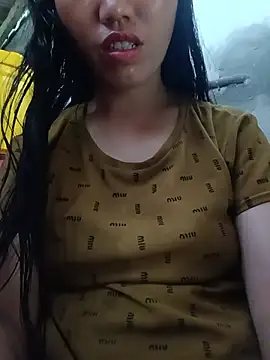 Snapshot of hot-luna- chatting on June 8, 1:28 am hot-luna- online show from June 8, 1:28 am