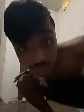 Snapshot of hot_divyadev7362 chatting on February 24, 3:15 am hot divyadev7362 online show from February 24, 3:15 am