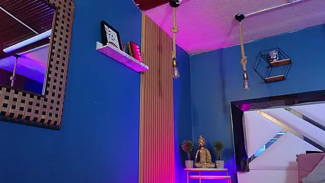 Ladyy brownn online show from April 18, 11:36 am