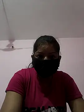 Suhanahotty1 online show from February 14, 9:44 pm