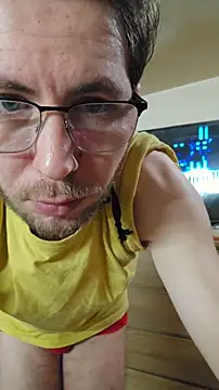 Snapshot of MagnificoSexy-boy-hot-93 chatting on February 2, 11:31 am MagnificoSexy-boy-hot-93 online show from February 2, 11:31 am