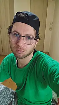 Snapshot of MagnificoSexy-boy-hot-93 chatting on March 29, 11:32 am MagnificoSexy-boy-hot-93 online show from March 29, 11:32 am