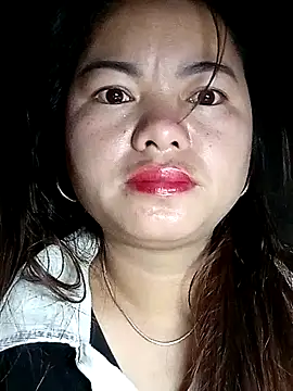 emlylyxinh online show from February 10, 10:25 pm