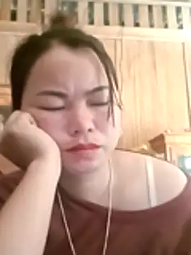 emlylyxinh online show from February 26, 8:24 am