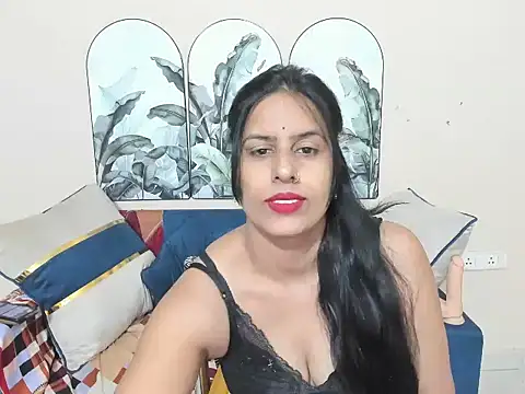 sara conorr online show from May 7, 3:45 am
