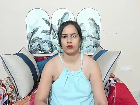 sara conorr online show from May 27, 3:47 am