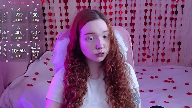 idaredfoxx online show from February 14, 3:42 pm