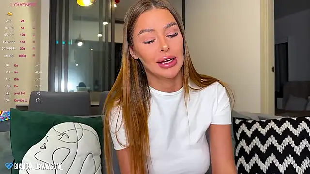 Snapshot of bianca_lawwson_ chatting on February 23, 3:09 pm bianca lawwson online show from February 23, 3:09 pm