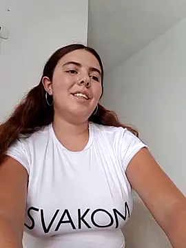 lyss muller online show from May 27, 8:50 pm