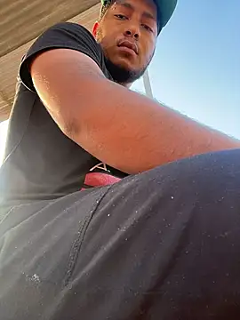 Snapshot of Danny_black11 chatting on January 31, 9:24 pm Danny black11 online show from January 31, 9:24 pm