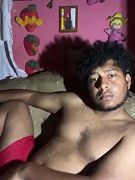 Snapshot of Danny_black11 chatting on February 8, 7:56 am Danny black11 online show from February 8, 7:56 am