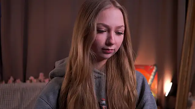 Snapshot of JosetteWeakly chatting on February 27, 7:52 am JosetteWeakly online show from February 27, 7:52 am