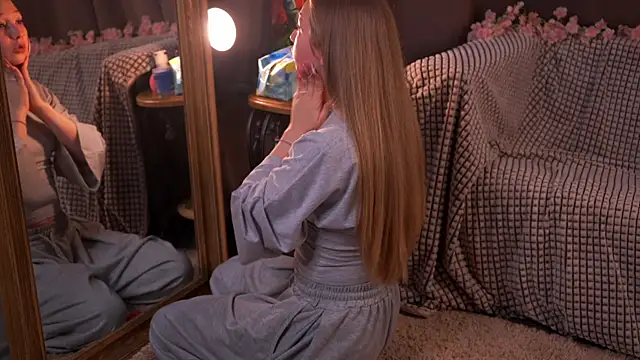 Snapshot of JosetteWeakly chatting on March 2, 7:26 am JosetteWeakly online show from March 2, 7:26 am