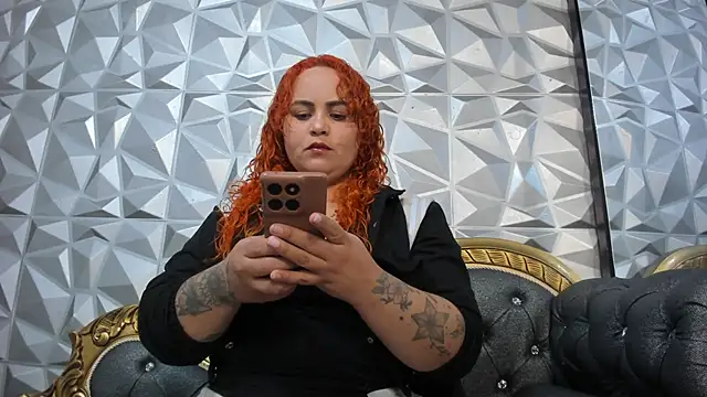 Snapshot of BarbaraSoul chatting on February 13, 9:55 pm BarbaraSoul online show from February 13, 9:55 pm