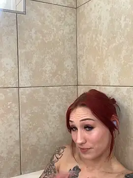 ThornsandHoney online show from January 31, 8:51 pm