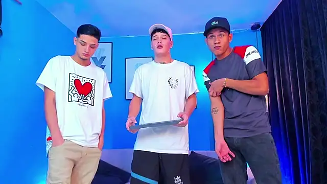 KingOfHeavens 2 online show from February 17, 10:49 pm