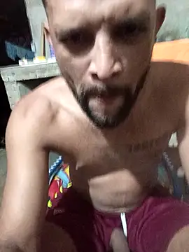 Snapshot of Hot_Veteran_1 chatting on February 27, 4:01 am Hot Veteran 1 online show from February 27, 4:01 am