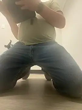 yolanda339 online show from April 13, 4:56 pm