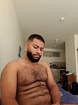 Snapshot of KLEYTON33 chatting on February 27, 2:39 pm KLEYTON33 online show from February 27, 2:39 pm