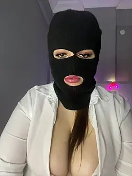 Snapshot of maryam-6 chatting on February 26, 9:14 pm maryam-6 online show from February 26, 9:14 pm