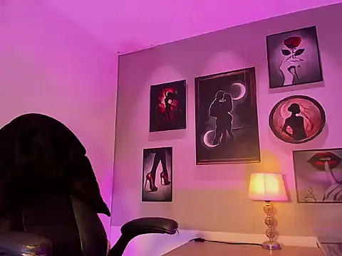 Snapshot of Gabriela_velle chatting on February 5, 2:33 pm Gabriela velle online show from February 5, 2:33 pm