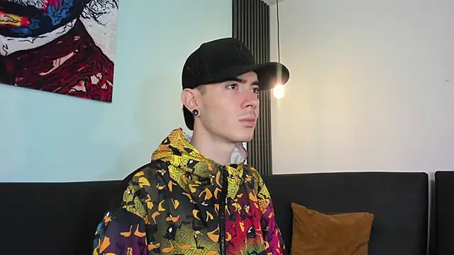 Lio      online show from February 12, 4:18 am