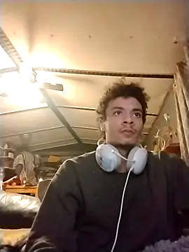 spooky425hd online show from March 27, 8:26 am