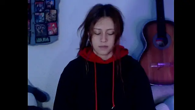 Lametaleralatina online show from April 12, 4:01 pm