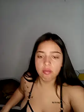 Snapshot of _juli17_ chatting on May 7, 8:47 pm juli17 online show from May 7, 8:47 pm