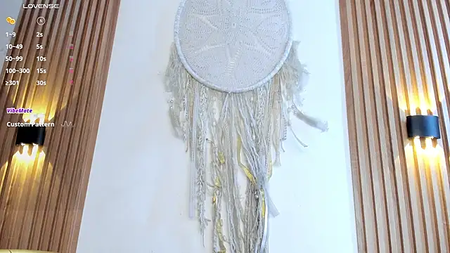 Snapshot of Salma_Haleem chatting on January 31, 8:18 pm Salma Haleem online show from January 31, 8:18 pm