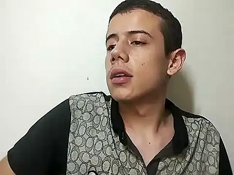 Snapshot of jac0b_x chatting on February 1, 12:15 pm jac0b x online show from February 1, 12:15 pm